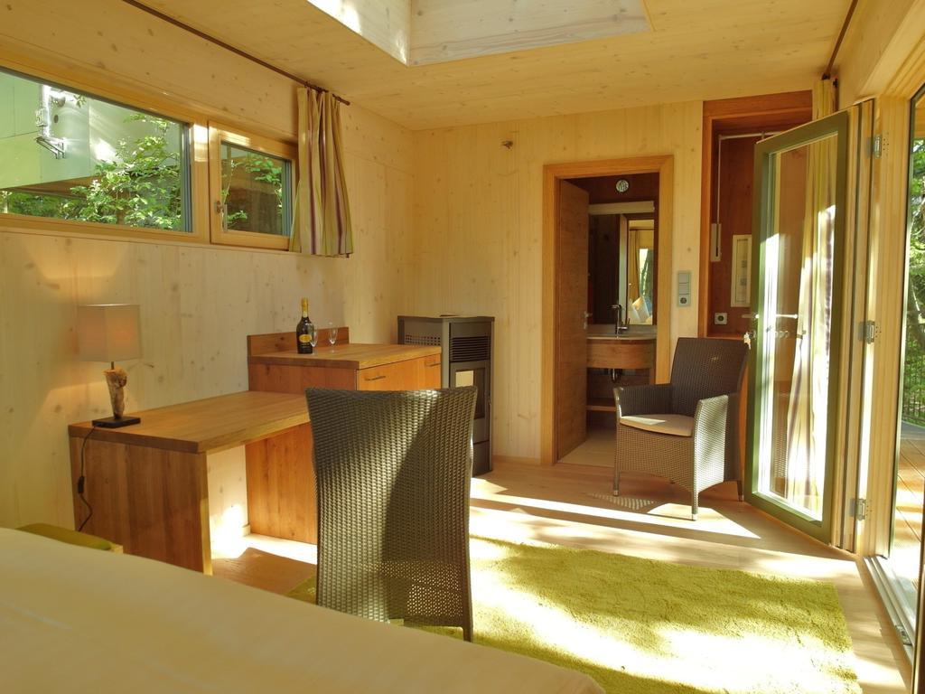 Baumhaus Lodge Schrems Schrems  Oda fotoğraf